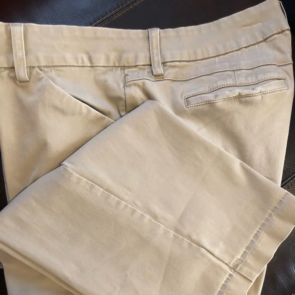 16W medium Lee Modern Series, curvy fit pants